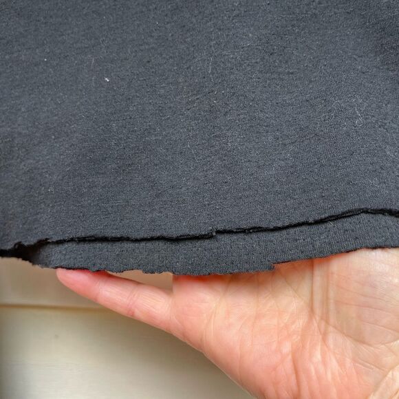 Omni Wool black thermal base, cropped long-sleeved crew neck top. men’s, Large - Picture 5 of 6